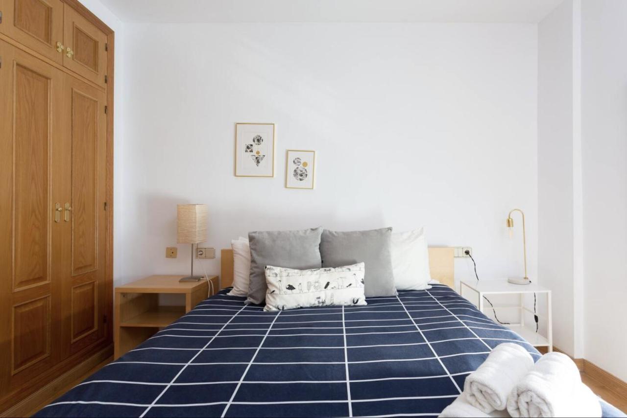 Hauzify I Ramon Y Cajal Apartamento